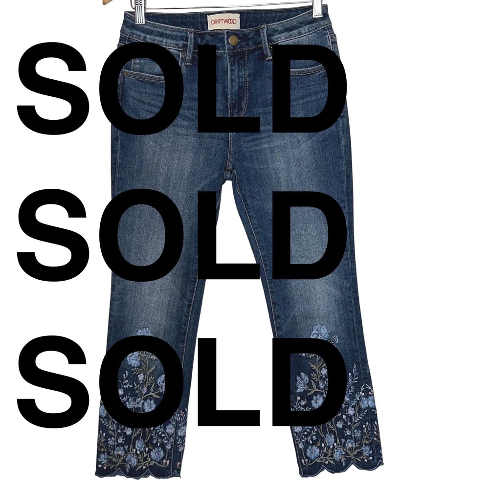 Driftwood Candace Floral Embroidered Scallop Hem Crop Jeans size 27 Medium Wash